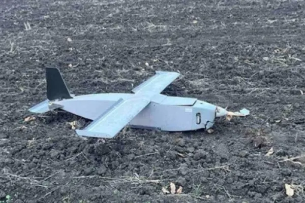 Ilie Bolojan a semnat legile care permit doborârea dronelor care intră pe teritoriul țării și derularea de operațiuni militare