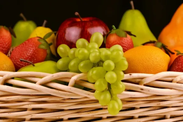 Fructele de toamnă, cu beneficii nebănuite pentru sănătate. Sunt o sursă de detoxifiere și conferă un boost de energie