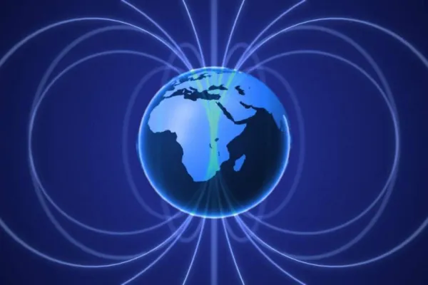 O nouă DESCOPERIRE: Polul Nord magnetic se îndreaptă spre Rusia. Cu ce schimbări vine la pachet