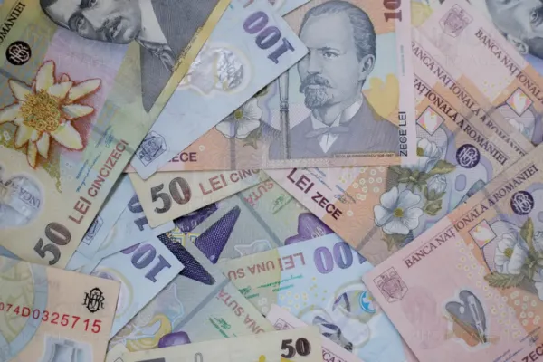AUR acuză Guvernul că a subminat economia națională