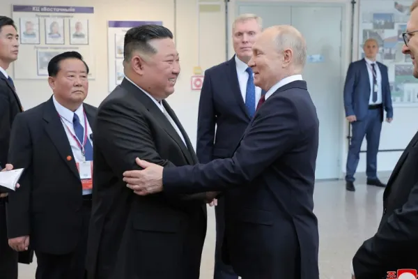 Putin a ratificat tratatul de apărare reciprocă semnat de Rusia cu Coreea de Nord