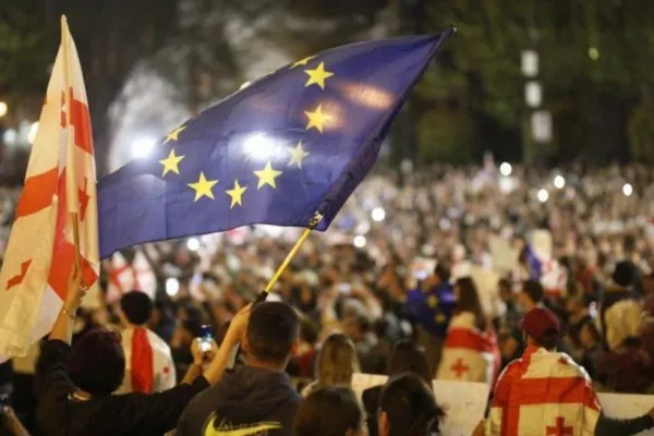 Proteste masive au avut loc în Georgia, sâmbătă, în ziua alegerilor locale