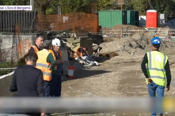 Moarte groaznică pentru un român de 44 de ani aflat în Italia. Un zid s-a prăbușit peste el