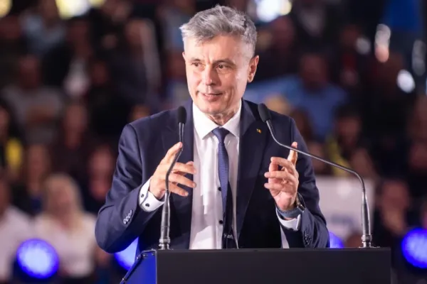 Virgil Popescu avertizează: „E nevoie de un cordon sanitar împotriva AUR în toată țara”