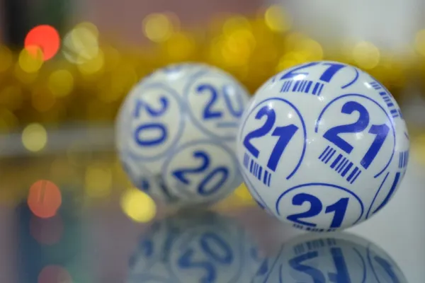 Rezultate Loto 6/49, joi: care sunt numerele norocoase extrase