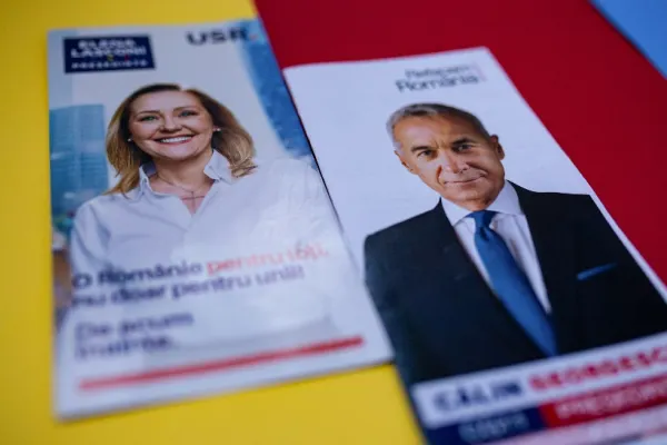 Lasconi, șefa reziștilor, se agață disperată de protestele românilor furați la vot