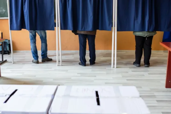 Dan Tănasă (AUR): CSAT trebuie să dea socoteală românilor! Nu mai acceptăm minciuni și manipulări!