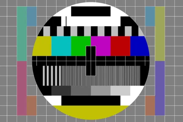 Dezvăluiri incendiare: avocații Realitatea Plus spun cum s-a decis „din mers” închiderea televiziunii. Retragerea licenței nici măcar nu era pe ordinea de zi a ședinței CNA