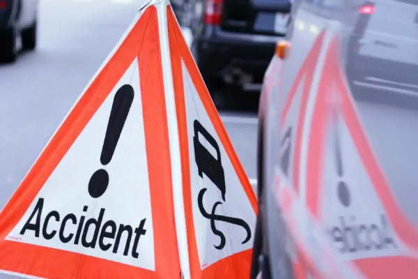 Accident tragic în Iași. Un adolescent a murit, iar alte trei persoane au fost rănite