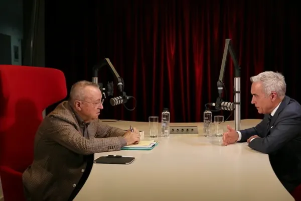Călin Georgescu, față în față cu Ion Cristoiu. Interviul care zguduie penalii îmbătați de putere din România - VIDEO