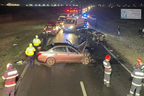Accident rutier în judeţul Galaţi. Patru persoane sunt grav rănite. Un copil de 7 ani care este în comă