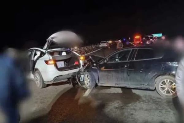Accident RUTIER pe A3 București - Ploiești: trei mașini implicate în coliziune