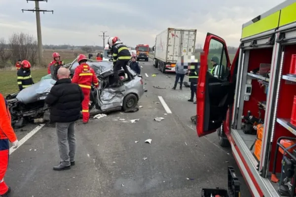 Accident cu 4 mașini pe Autostrada A2, spre București, în zona Cernica. Un om este rănit. Traficul este dat peste cap