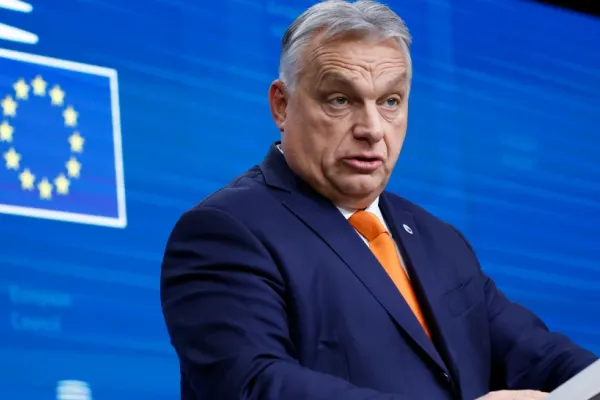 Viktor Orban critică cele trei opțiuni propuse de Ursula von der Leyen pentru ajutorul Ucrainei: „Nepoții noștri vor plăti factura războiului”
