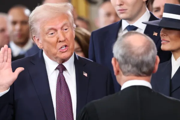 Donald Trump - Ceremonia de învestire. „Era de aur a Americii începe chiar acum. Țara noastră va inflori si va fi respectată din nou” - LIVE -