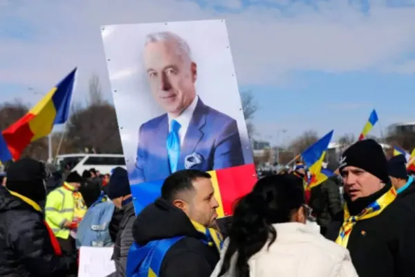 Liderul suveraniștilor pregătește DEBARCAREA Guvernului Ciolacu. Un milion de români, așteptați în stradă pe 1 martie, la cel mai mare PROTEST de până acum