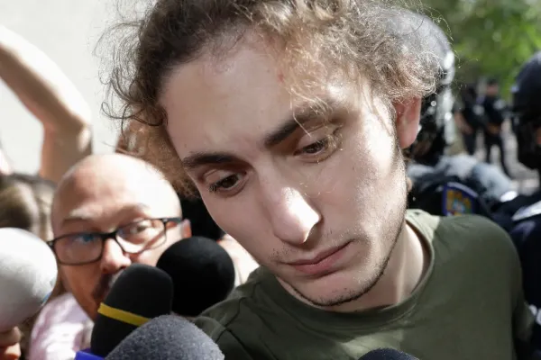 Sentință definitivă în cazul Vlad Pascu: 10 ani de închisoare. Cum a motivat instanța decizia: „Accidentul rutier a avut caracter fortuit, imprevizibil, și nu unul voit”