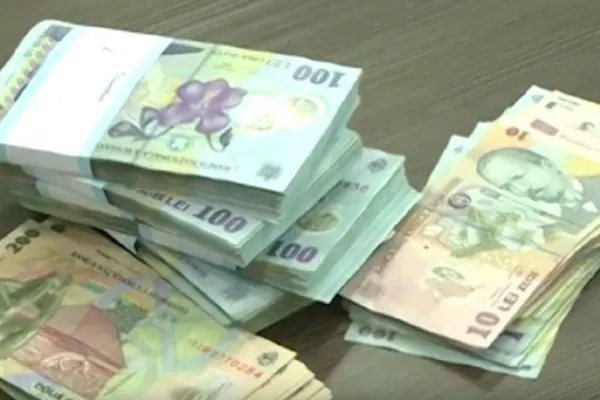 Guvernul dă 10.000 de lei pentru șoferii care au mașini vechi. Care sunt condițiile pentru a lua banii