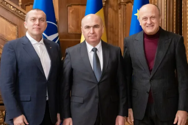 Întâlnire de taină: Ilie Bolojan se pune bine cu oamenii de afaceri. Președintele interimar le-a promis alegeri libere