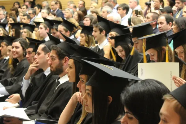 S-a dat startul examenului de Bacalaureat. Ce probe vor susține elevii astăzi
