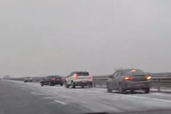 Accident cu 7 autoturisme, pe autostrada A 2, pe sensul Constanţa - Bucureşti. O persoană este rănită - VIDEO