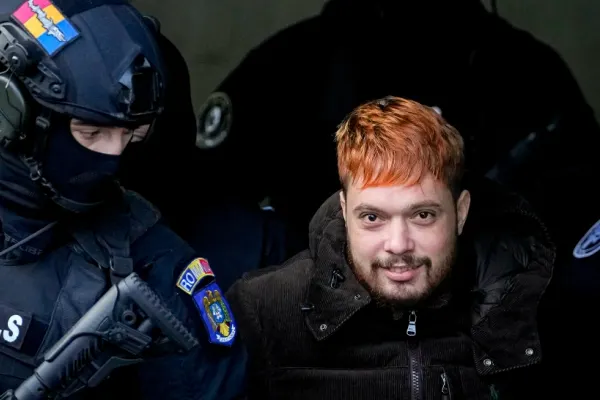 Criminalul francez Mohamed Amra - Musca - venise la București pentru operații estetice. Unde l-au prins polițiștii