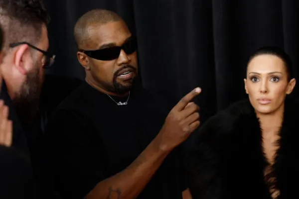 Kanye West va susține două concerte în Rusia. Reacția Kremlinului privind o întâlnire cu Putin