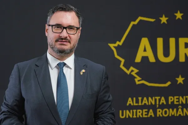 Manipularea soroșiștilor, cum vor să pună violențele pe seama AUR. Dan Tănasă: ”Sistemul a luat câțiva golani pe care i-a infiltrat într-un protest pașnic”