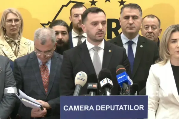 AUR inițiază o moțiune simplă împotriva lui Cătălin Predoiu: ministrul de Interne, acuzat că "girează o intimidare a populației"