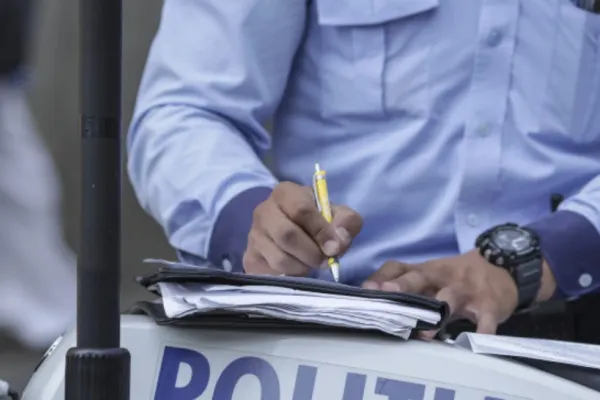 Surpriza neplăcută ascunsă de guvernanți în spatele majorării salariului minim: amenzile și alte obligații s-ar putea majora