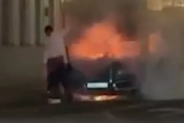 O mașină din flota lui Putin a EXPLODAT, la Moscova. Incidentul s-a petrecut în apropierea sediului FSB, principalul serviciu secret al Rusiei