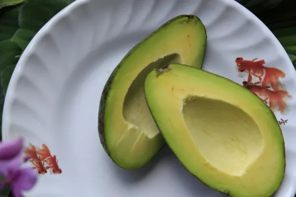 De ce avocado este considerat un super-aliment. Ce conține și ce beneficii are, de fapt, pentru sănătate