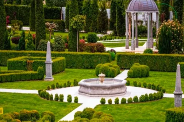 VIDEO. S-a deschis cea mai frumoasă grădină cu flori din România. Este un paradis în stil italian