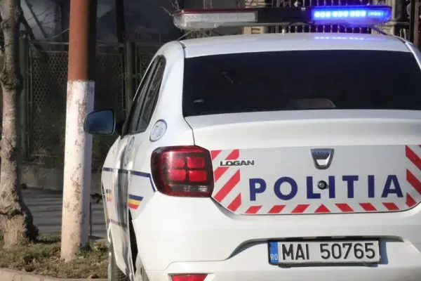 Scandal în trafic! Un taximetrist a făcut show după ce i s-a atras atenția că nu a oprit la trecerea de pietoni