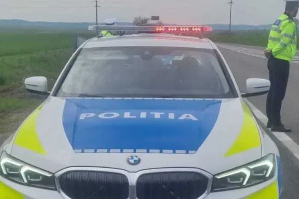 Descoperire șocantă a politiștilor, la un accident pe A2: cadavrul unei femei, găsit pe bancheta din spate a unei mașini