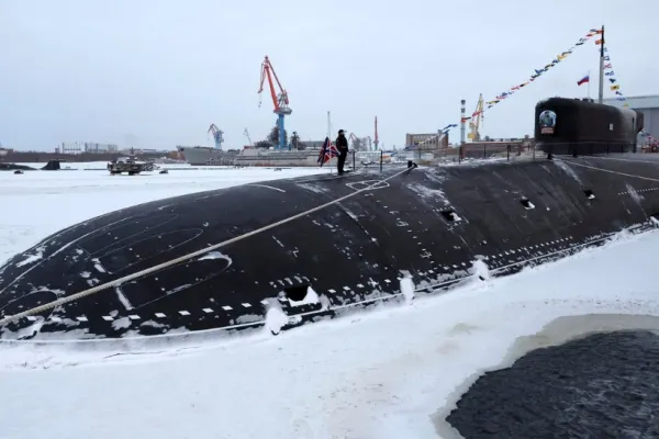 Submarinele nucleare abandonate ale Rusiei în Oceanul Arctic pun pe jar experții. „Au devenit focare radioactive”