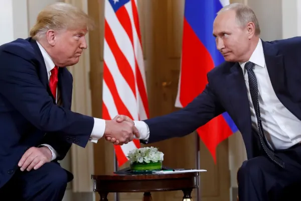 Rusia, pregătită să-l ajute pe Trump să „elibereze” Groenlanda: „Pentru noi ar fi benefic. Suntem gata!”