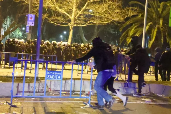Proteste în Turcia! Ciocniri violente între protestatari și polițiști, scene dramatice