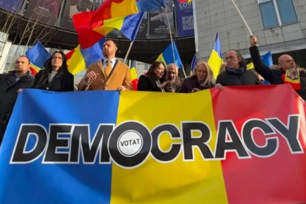 Noi proteste față de anularea alegerilor. Diaspora se mobilizează și merge în fața Parlamentului European