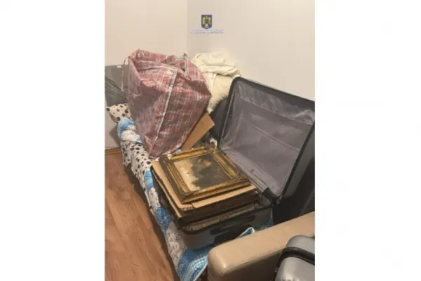 Percheziții într-un cartier social din Constanța, la indivizi suspectați că au furat tablouri din Italia - VIDEO