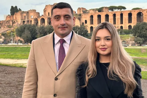 Ilinca Simion, mărturii din culisele căsniciei cu liderul AUR: George îmi cere părerea, discutăm politică acasă
