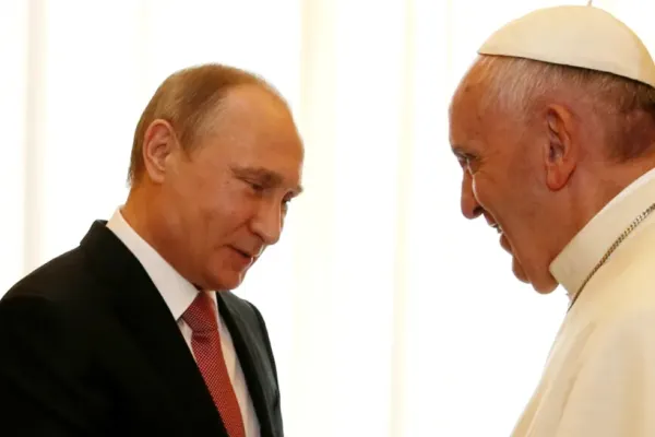 Vladimir Putin nu va participa la funeraliile Papei Francisc. Kremlinul confirmă absența liderului rus care este vizat de un mandat de arestare