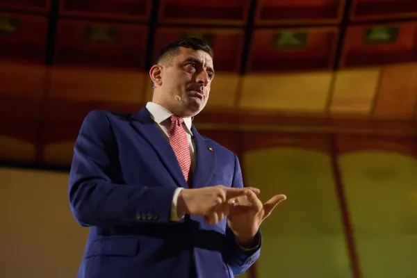 George Simion face public ADEVĂRUL despre anularea dezbaterii de la UB: Nicușor Dan a fugit de mediul academic. A preferat televiziunile de casă ale Sistemului