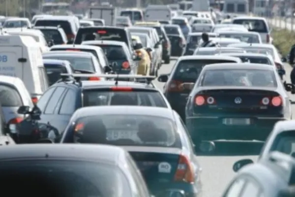 Mare atenție, șoferi! Șoselele din România unde se așteaptă cea mai mare aglomerație de Paște. Recomandările polițiștilor