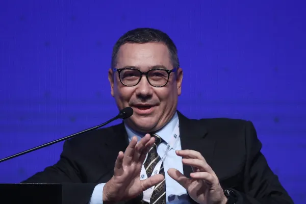 Suveranistul vopsit Victor Ponta se dă cocoș, dar refuză o dezbatere electorală la Realitatea Plus