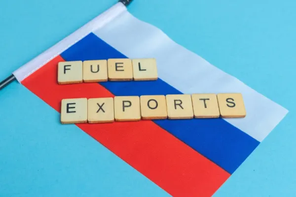 UE elimină complet importurile de combustibili fosili din Rusia în statele membre și a pregătit o foaie de parcurs pentru implementarea măsurii