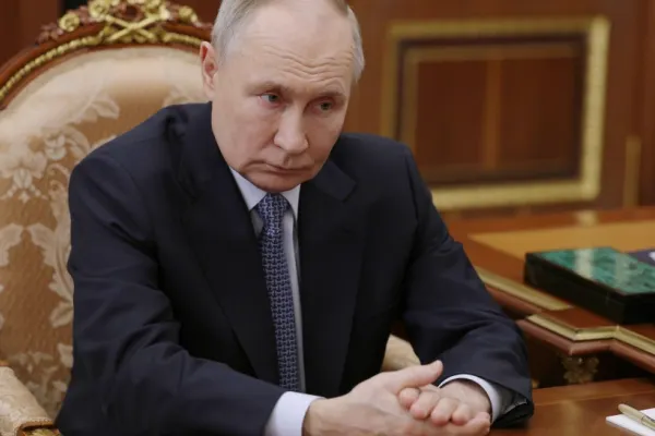 Vladimir Putin instaurează cenzură totală în Rusia