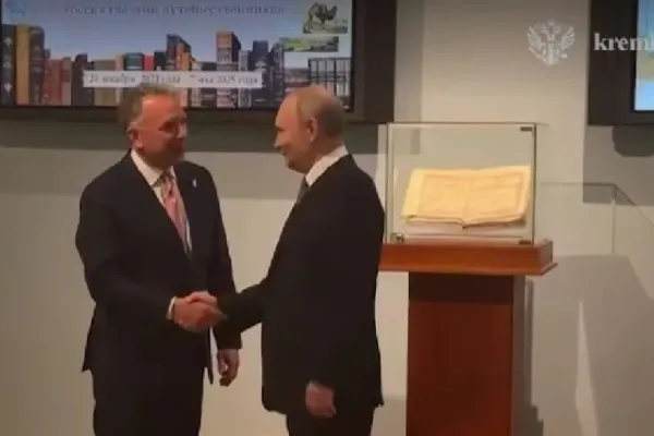 Controverse la vârf: gestul trimisului american înainte de întâlnirea cu Vladimir Putin a stârnit reacții puternice