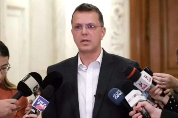 Reziștii anunță prima mișcare, după ce BEC le-a interzis să îl ajute pe Nicușor Dan în campanie. USR nu acceptă decizia