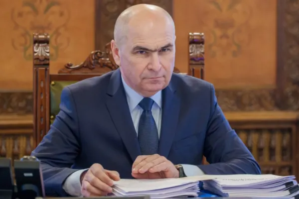 Ilie Bolojan, prima reacție după victoria zdrobitoare a lui George Simion, în primul tur: Acest exercițiu democratic este o dovadă clară că România funcționează